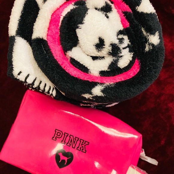 🌆vs PINK Travel Duo ✈️ 🌅 - Picture 3 of 11